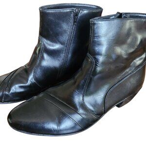 Ditalo by Globe Mens Size 10 Black Leather Chelsea Cuban Heel Boots